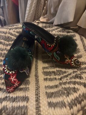 Embroidered Black Pointed-Toe Pom Pom Flats